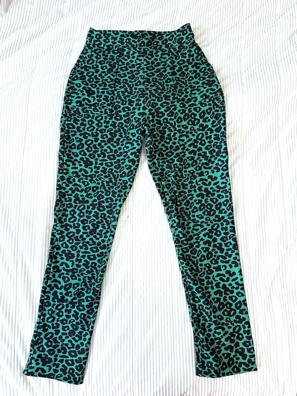 Blackmilk Green Leopard Cuffed Pants XS